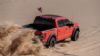 Το Pick-Up της Hennessey χάρη στη ροπή των 911 Nm κατάφερε να σκαρφαλώσει σε αμμόλοφους ύψους άνω των 90 μέτρων, αλλά και να κινηθεί στην αμερικάνικη έρημο με τέρμα το γκάζι.